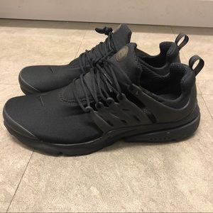 Nike Men’s Air Presto Essential